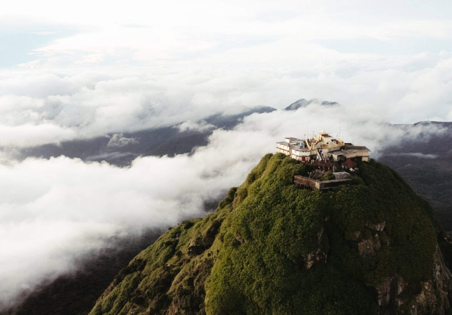 11 BEST One Day Trips From Colombo (> 4 Hours)